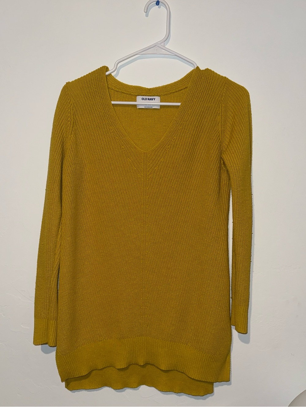 Old Navy Mustard Knit Sweater | Medium | Cozy Fall V-Neck Pullover